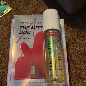 Tanologist Self-Tan Mousse Light and tan mitt duo Set